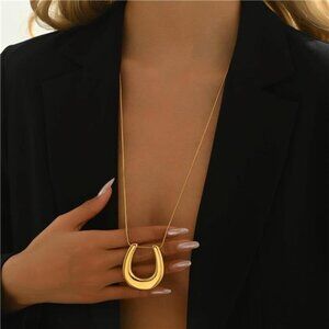 Gold Horseshoe Necklace | Stainless Steel Lucky Charm Pendant